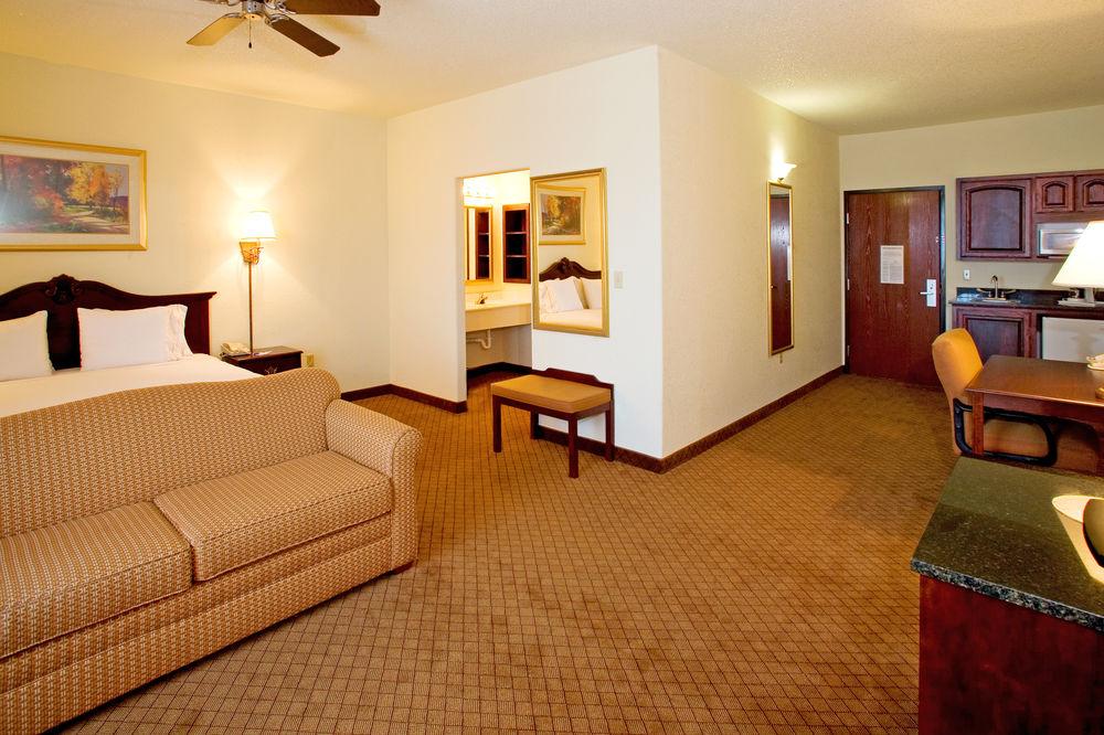 Holiday Inn Express Hotel And Suites Weslaco By Ihg Eksteriør billede