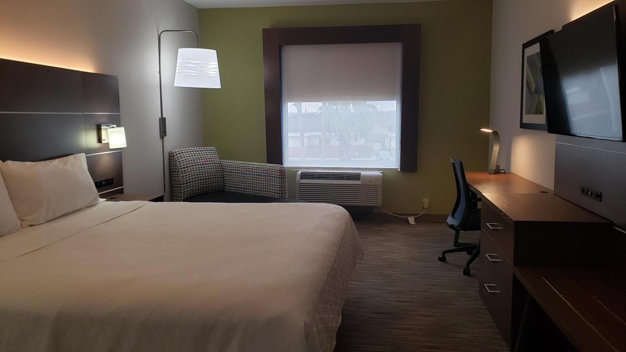 Holiday Inn Express Hotel And Suites Weslaco By Ihg Eksteriør billede
