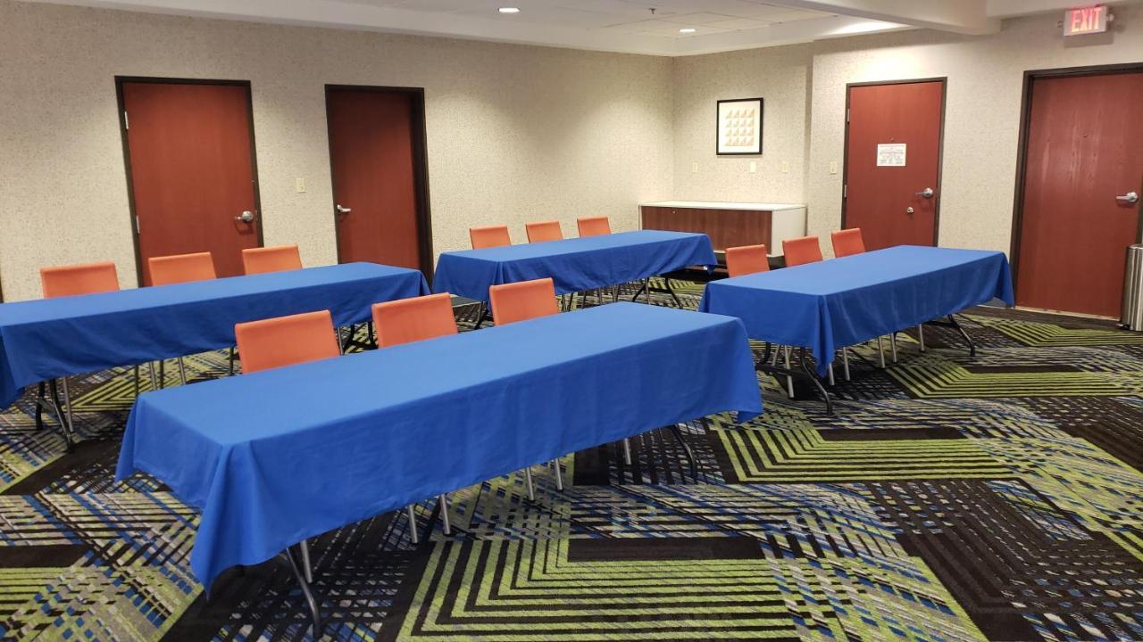 Holiday Inn Express Hotel And Suites Weslaco By Ihg Eksteriør billede
